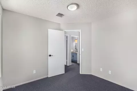 9406 S 43rd Pl, Phoenix, AZ 85044 photo 23