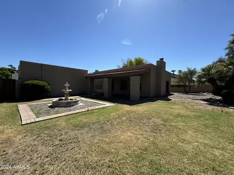 963 E Leeward Ln, Tempe, AZ 85283 photo 2