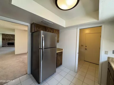 963 E Leeward Ln, Tempe, AZ 85283 photo 10