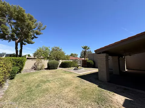 963 E Leeward Ln, Tempe, AZ 85283 photo 4
