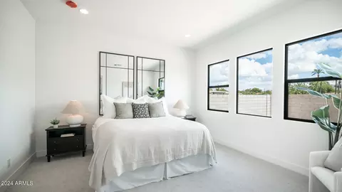 Bedroom - 6731 N 9th Dr, Phoenix, AZ 85013 photo 1 of 2