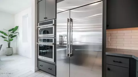 Kitchen - 6731 N 9th Dr, Phoenix, AZ 85013 photo 5 of 5
