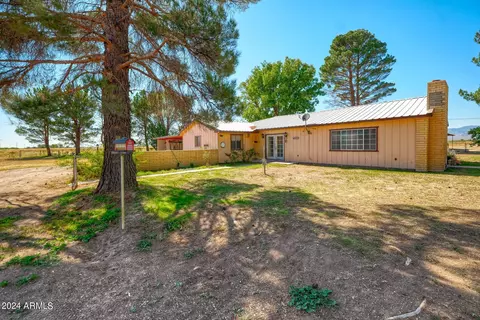 3375 W Hardy Rd, Willcox, AZ 85643