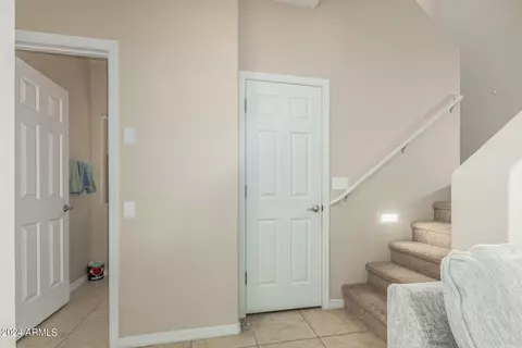 Entry Way - 2032 W Monte Cristo Ave, Phoenix, AZ 85023 photo 3 of 5