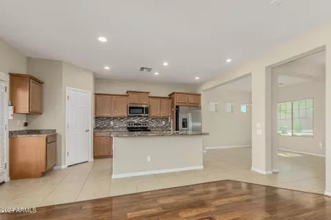 Other - 2032 W Monte Cristo Ave, Phoenix, AZ 85023 photo 5 of 21