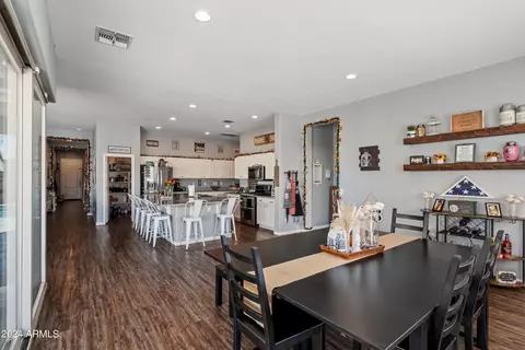 Entry Way - 10737 E Simone Ave, Mesa, AZ 85212 photo 5 of 9
