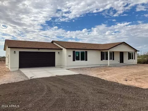 25823 W Denver Hills Dr, Wittmann, AZ 85361