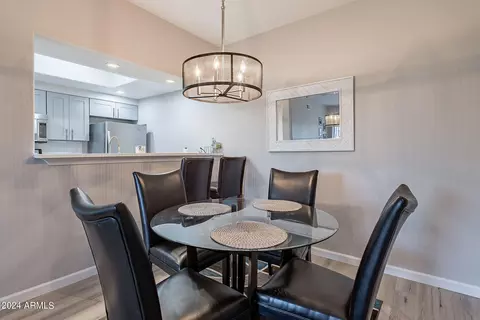 Dining - 3434 E Baseline Rd #243, Phoenix, AZ 85042 photo 3 of 4