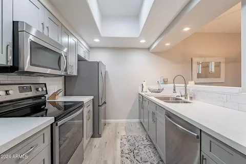 Kitchen - 3434 E Baseline Rd #243, Phoenix, AZ 85042 photo 1 of 7