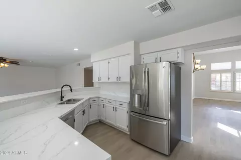 4723 E Rockledge Rd, Phoenix, AZ 85044 photo 19