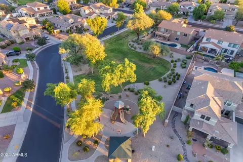 View/Area - 3294 E Blue Ridge Way, Gilbert, AZ 85298 photo 9 of 11
