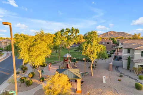 View/Area - 3294 E Blue Ridge Way, Gilbert, AZ 85298 photo 8 of 11