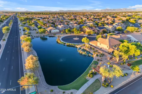 View/Area - 3294 E Blue Ridge Way, Gilbert, AZ 85298 photo 10 of 11