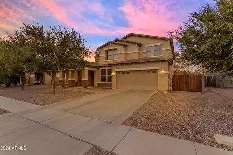 Exterior - 3294 E Blue Ridge Way, Gilbert, AZ 85298 photo 11 of 13