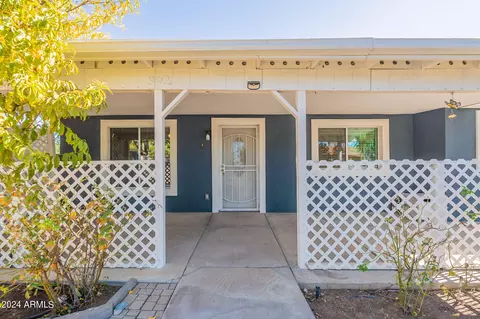 3921 W Hubbell St, Phoenix, AZ 85009