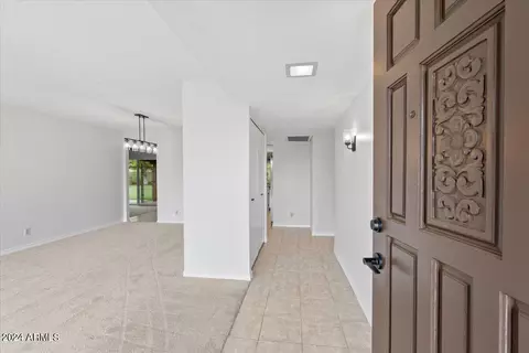 1124 E Carmen St, Tempe, AZ 85283 photo 5