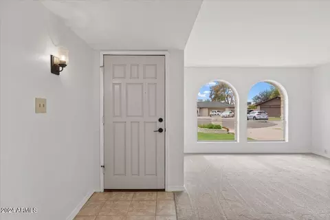 1124 E Carmen St, Tempe, AZ 85283 photo 7