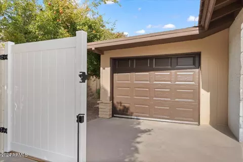 1124 E Carmen St, Tempe, AZ 85283 photo 3