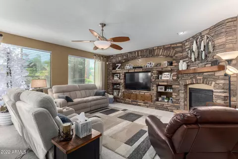 3713 E Kimball Rd, Gilbert, AZ 85297 photo 8
