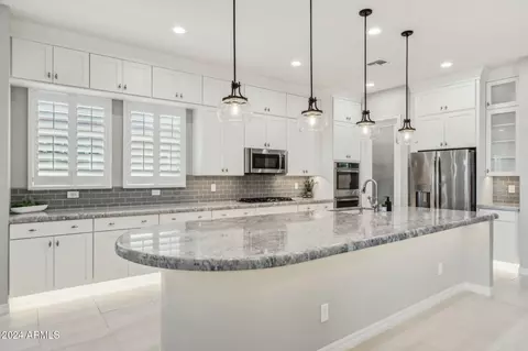 4448 E Skousen St, Gilbert, AZ 85295 photo 8