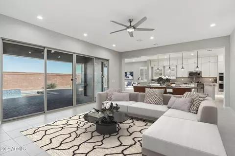 4448 E Skousen St, Gilbert, AZ 85295 photo 4