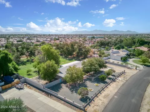 5251 N 106th Ave, Glendale, AZ 85307