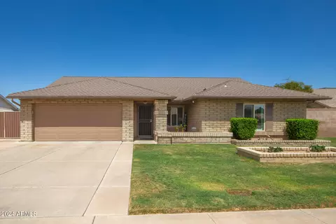 6210 W Garden Dr, Glendale, AZ 85304