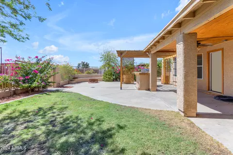 Exterior - 1239 E Galvin St, Phoenix, AZ 85086 photo 15 of 24