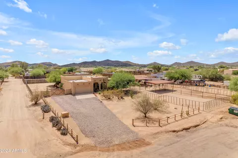 View/Area - 1239 E Galvin St, Phoenix, AZ 85086 photo 6 of 6