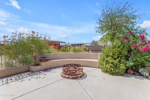 Exterior - 1239 E Galvin St, Phoenix, AZ 85086 photo 18 of 24