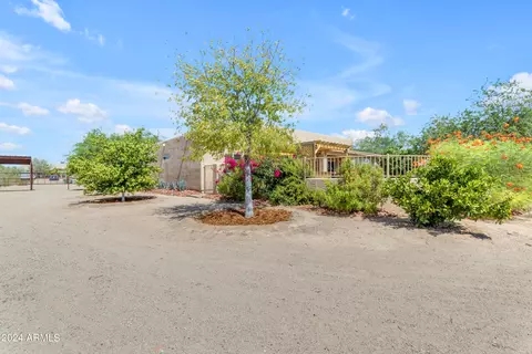 Exterior - 1239 E Galvin St, Phoenix, AZ 85086 photo 24 of 24