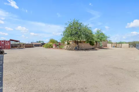 Exterior - 1239 E Galvin St, Phoenix, AZ 85086 photo 22 of 24