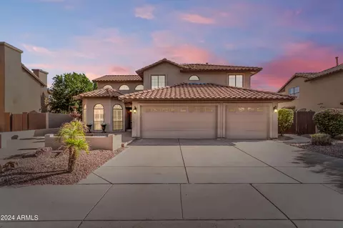 3219 E Redwood Ln, Phoenix, AZ 85048