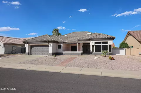 16010 W Huron Dr, Sun City West, AZ 85375