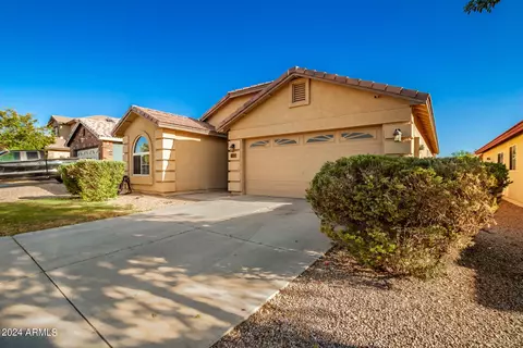 2717 W Pecan Rd, Phoenix, AZ 85041