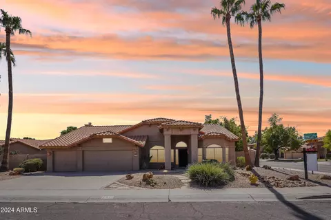 419 W Stacey Ln, Tempe, AZ 85284