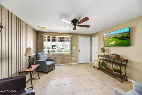 3531 E Ludlow Dr, Phoenix, AZ 85032 photo 2