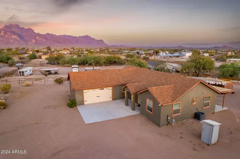 2235 E Cody St, Apache Junction, AZ 85119 photo 18