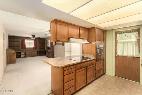 903 E Campus Dr, Tempe, AZ 85282 photo 11