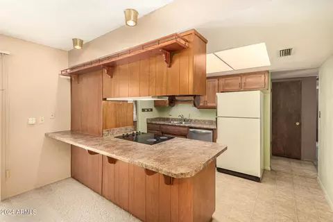 903 E Campus Dr, Tempe, AZ 85282 photo 9