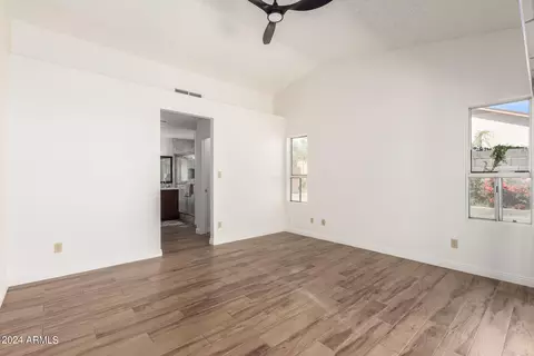3122 E Taro Ln, Phoenix, AZ 85050 photo 11