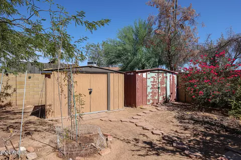 4332 E Lynne Ln, Phoenix, AZ 85042 photo 19