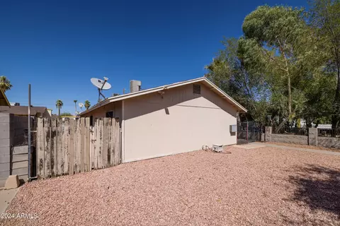1242 E Pierce St, Phoenix, AZ 85006 photo 3