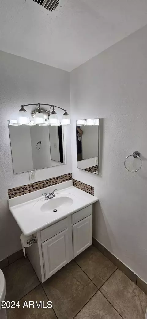 1242 E Pierce St, Phoenix, AZ 85006 photo 8