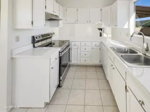 1435 E Divot Dr, Tempe, AZ 85283 photo 6