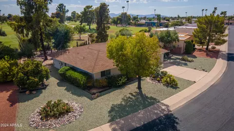 16010 N Nicklaus Ln, Sun City, AZ 85351