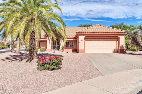 22315 N Venado Dr N, Sun City West, AZ 85375