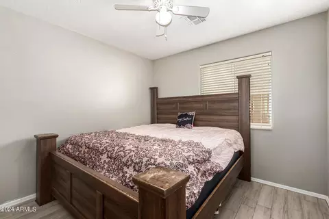 Bedroom - 7221 W Globe Ave, Phoenix, AZ 85043 photo 3 of 4