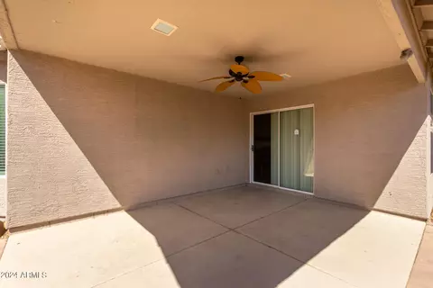 Exterior - 7221 W Globe Ave, Phoenix, AZ 85043 photo 6 of 7