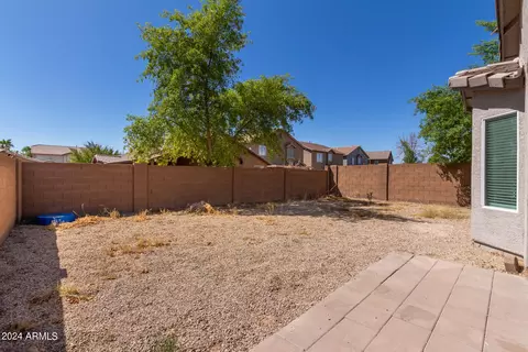Exterior - 7221 W Globe Ave, Phoenix, AZ 85043 photo 7 of 7